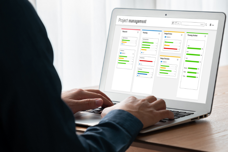 Computer screen of calendar for content marketing strategy